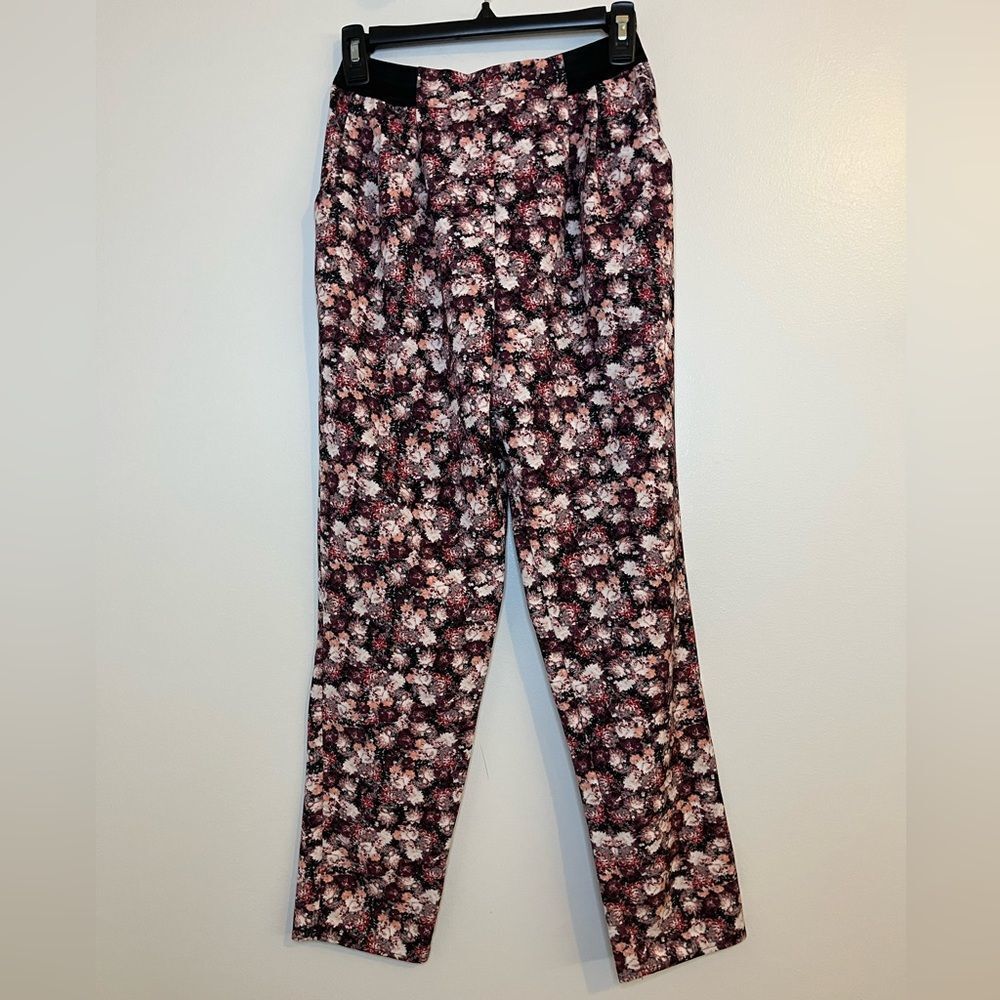 Xhilaration Pink Floral Print Pull On Pants Size Small
